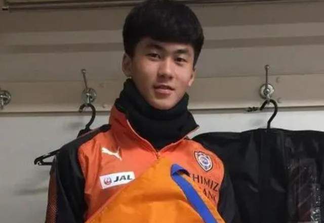 成人黄色短视频